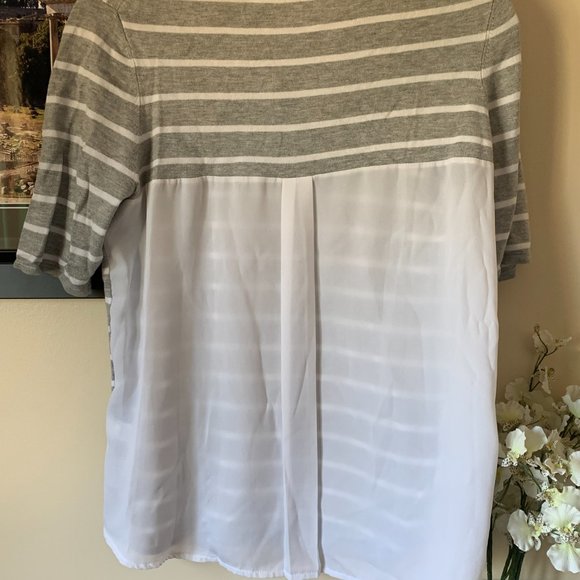 Simon's 2-in-1 top, size medium - Picture 3 of 3